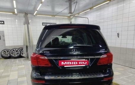 Mercedes-Benz GL-Класс, 2013 год, 2 100 000 рублей, 10 фотография