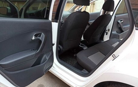 Volkswagen Polo VI (EU Market), 2013 год, 760 000 рублей, 13 фотография