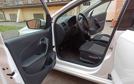 Volkswagen Polo VI (EU Market), 2013 год, 760 000 рублей, 17 фотография