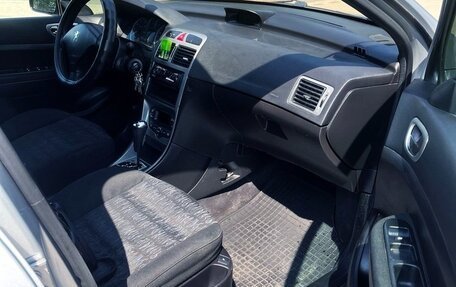 Peugeot 307 I, 2001 год, 280 000 рублей, 10 фотография