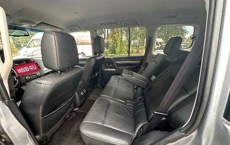 Mitsubishi Pajero IV, 2011 год, 2 390 000 рублей, 7 фотография