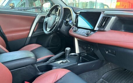 Toyota RAV4, 2014 год, 1 620 000 рублей, 11 фотография