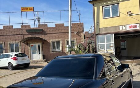 Mercedes-Benz E-Класс, 1995 год, 550 000 рублей, 4 фотография