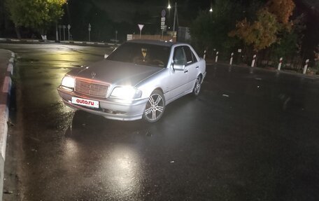 Mercedes-Benz C-Класс, 1998 год, 420 000 рублей, 4 фотография