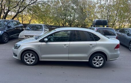 Volkswagen Polo VI (EU Market), 2011 год, 750 000 рублей, 2 фотография