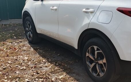 KIA Sportage IV рестайлинг, 2020 год, 2 700 000 рублей, 8 фотография