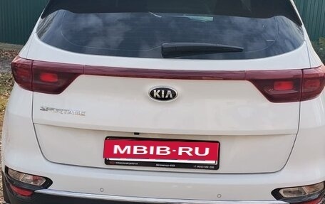 KIA Sportage IV рестайлинг, 2020 год, 2 700 000 рублей, 9 фотография