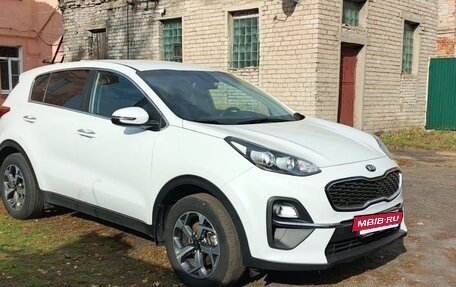 KIA Sportage IV рестайлинг, 2020 год, 2 700 000 рублей, 7 фотография
