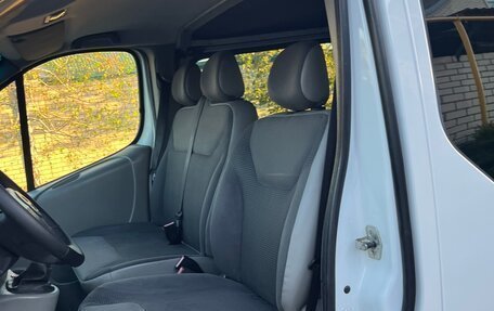 Opel Vivaro A рестайлинг, 2008 год, 1 280 000 рублей, 25 фотография