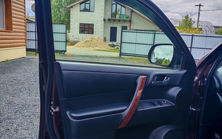 Toyota Highlander III, 2012 год, 2 680 000 рублей, 7 фотография
