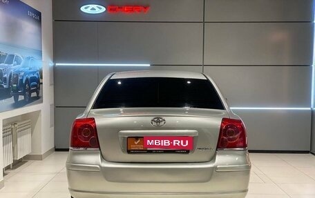 Toyota Avensis III рестайлинг, 2006 год, 760 000 рублей, 4 фотография