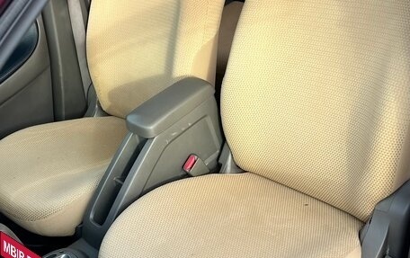 Nissan Note II рестайлинг, 2005 год, 425 000 рублей, 18 фотография