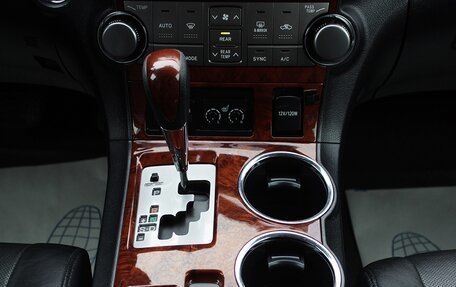 Toyota Highlander III, 2012 год, 1 899 000 рублей, 9 фотография