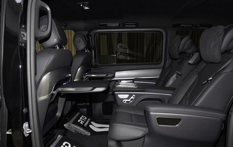Mercedes-Benz V-Класс, 2025 год, 14 300 000 рублей, 19 фотография