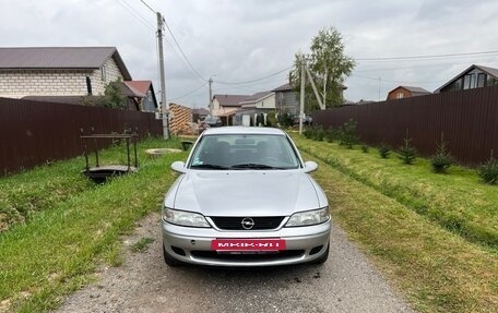 Opel Vectra B рестайлинг, 1999 год, 370 000 рублей, 2 фотография