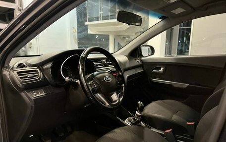 KIA Rio III рестайлинг, 2014 год, 1 050 000 рублей, 23 фотография