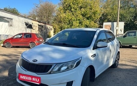 KIA Rio III рестайлинг, 2013 год, 575 000 рублей, 5 фотография