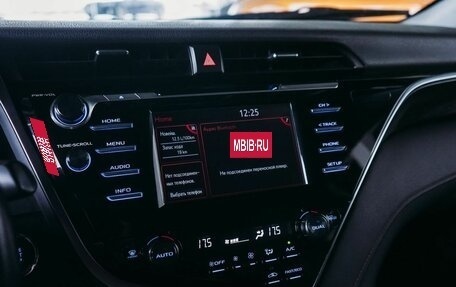 Toyota Camry, 2018 год, 1 896 000 рублей, 14 фотография