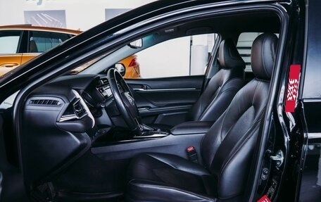 Toyota Camry, 2018 год, 1 896 000 рублей, 9 фотография