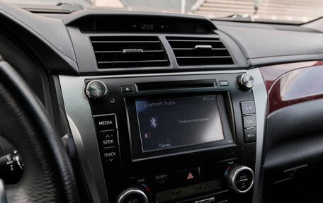 Toyota Camry, 2013 год, 1 850 000 рублей, 7 фотография