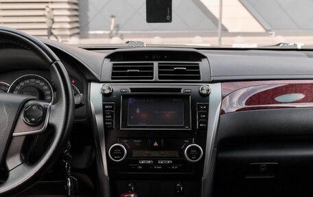 Toyota Camry, 2013 год, 1 850 000 рублей, 14 фотография