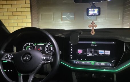 Volkswagen Touareg III, 2021 год, 6 400 000 рублей, 12 фотография