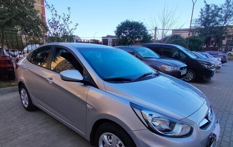 Hyundai Solaris II рестайлинг, 2014 год, 1 150 000 рублей, 5 фотография