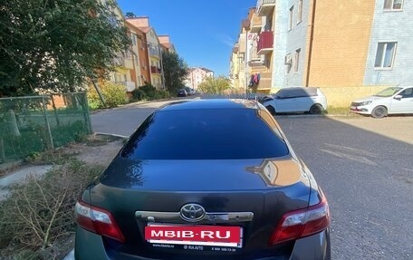 Toyota Camry, 2011 год, 1 400 000 рублей, 4 фотография