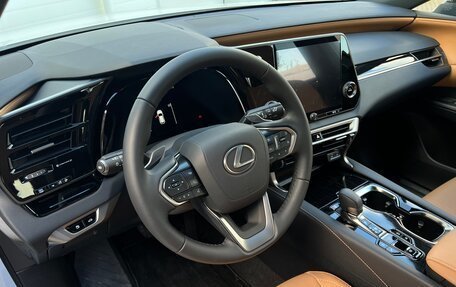 Lexus RX IV рестайлинг, 2025 год, 7 500 000 рублей, 12 фотография