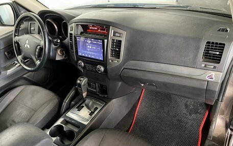 Mitsubishi Pajero IV, 2014 год, 2 150 000 рублей, 9 фотография