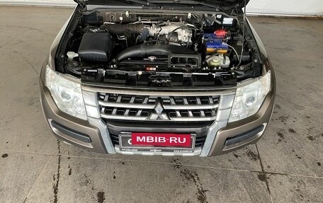 Mitsubishi Pajero IV, 2014 год, 2 150 000 рублей, 16 фотография