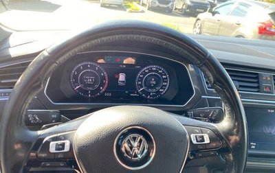 Volkswagen Tiguan II, 2017 год, 2 100 000 рублей, 1 фотография