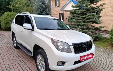 Toyota Land Cruiser Prado 150 рестайлинг 2, 2011 год, 2 250 000 рублей, 3 фотография