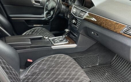 Mercedes-Benz E-Класс, 2010 год, 1 000 000 рублей, 9 фотография