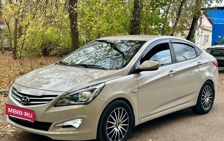 Hyundai Solaris II рестайлинг, 2014 год, 890 000 рублей, 3 фотография