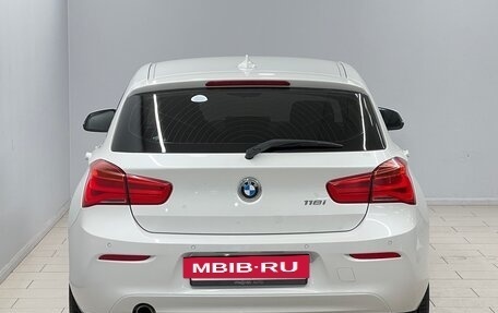 BMW 1 серия, 2017 год, 1 575 000 рублей, 4 фотография