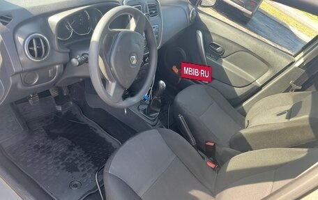 Renault Logan II, 2015 год, 520 000 рублей, 6 фотография