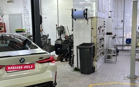 BMW M4, 2021 год, 7 500 000 рублей, 26 фотография