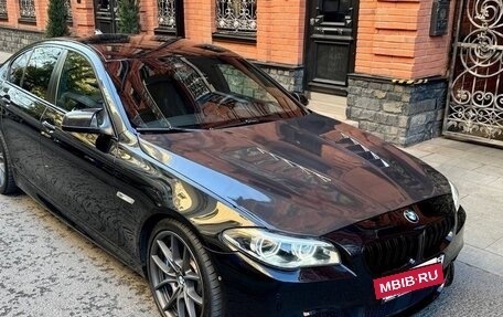 BMW 5 серия, 2010 год, 3 500 000 рублей, 4 фотография