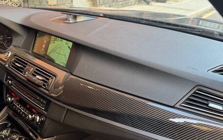 BMW 5 серия, 2010 год, 3 500 000 рублей, 27 фотография