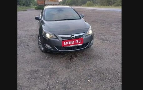 Opel Astra J, 2010 год, 720 000 рублей, 10 фотография