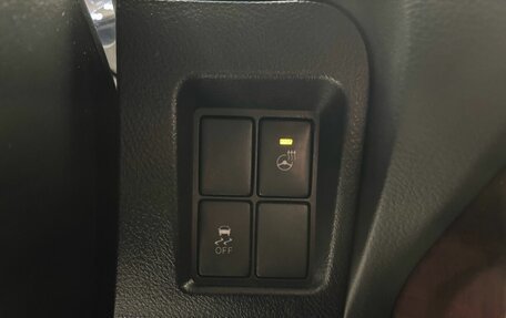 Toyota Land Cruiser Prado 150 рестайлинг 2, 2015 год, 3 350 000 рублей, 13 фотография