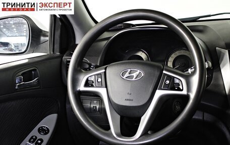 Hyundai Solaris II рестайлинг, 2013 год, 597 000 рублей, 11 фотография
