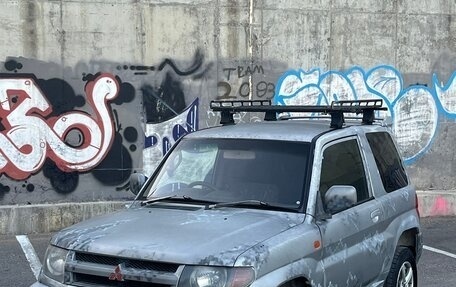 Mitsubishi Pajero iO, 1999 год, 300 000 рублей, 1 фотография