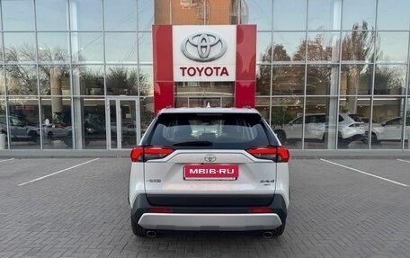 Toyota RAV4, 2025 год, 4 750 000 рублей, 6 фотография