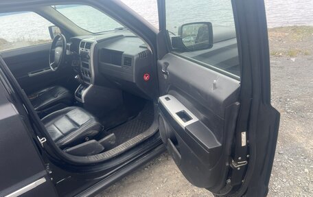 Jeep Liberty (North America) II, 2008 год, 430 000 рублей, 11 фотография