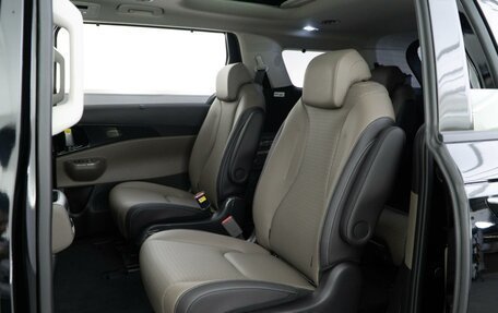 KIA Carnival, 2025 год, 7 687 738 рублей, 12 фотография