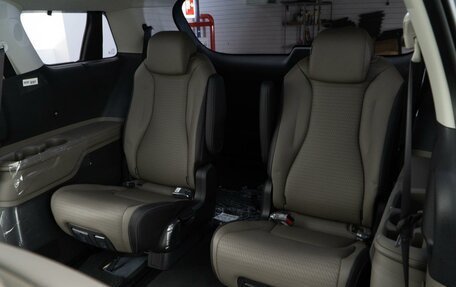 KIA Carnival, 2025 год, 7 687 738 рублей, 14 фотография