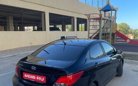 Hyundai Solaris II рестайлинг, 2016 год, 897 000 рублей, 4 фотография