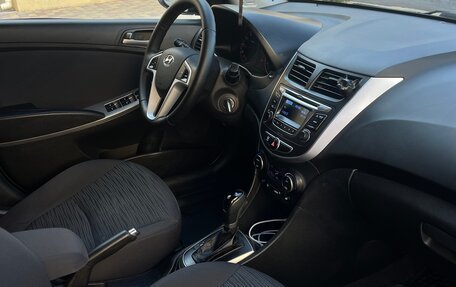 Hyundai Solaris II рестайлинг, 2016 год, 897 000 рублей, 20 фотография